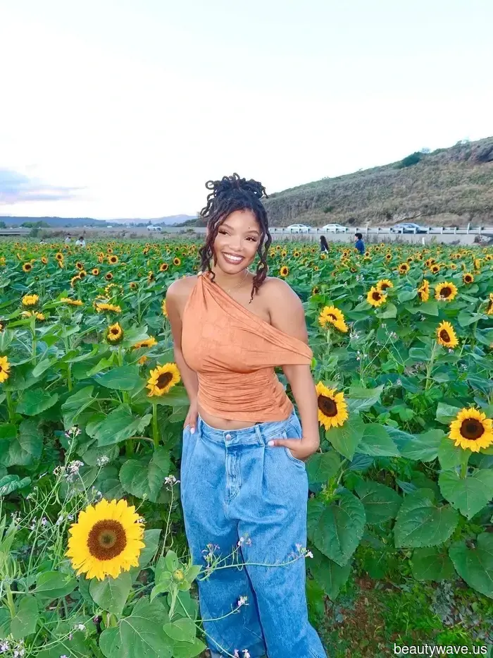 From Freeform to Faux—14 Gorgeous Loc Hairstyles to Keep for Infinite Inspiration