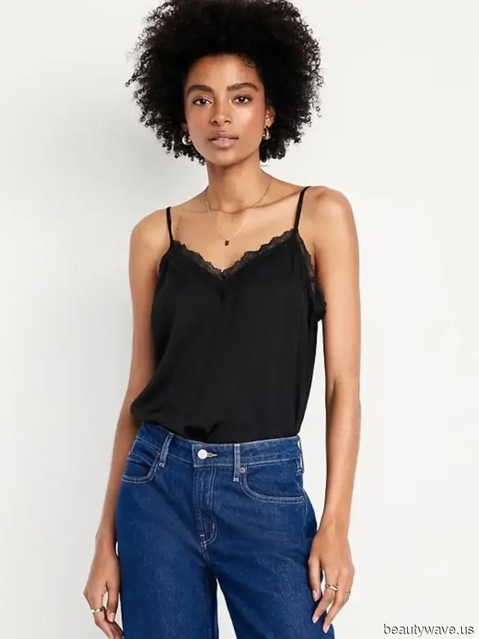 Warte&mdash;Old Navy ist *so* gut gerade: Diese 13 schicken Sale-Auswahlen geben NYC Cool Girl.
