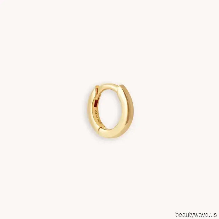 As a Gen Z Fashion Editor, I believe these 9 timeless items are key to creating a workwear capsule wardrobe.