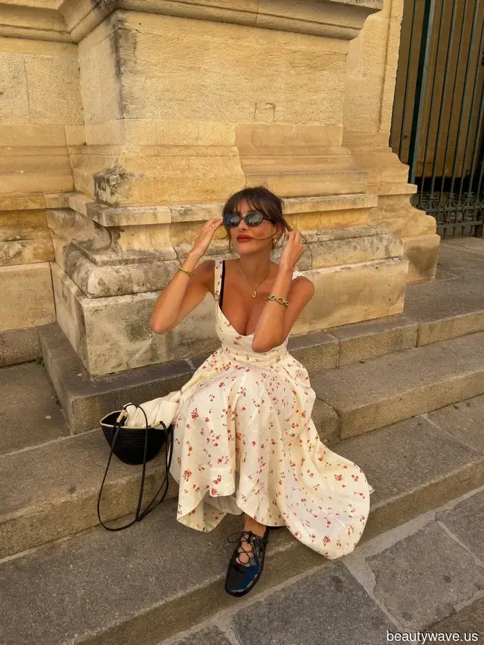 French women are the epitome of chic—5 spring trends they would never embrace.