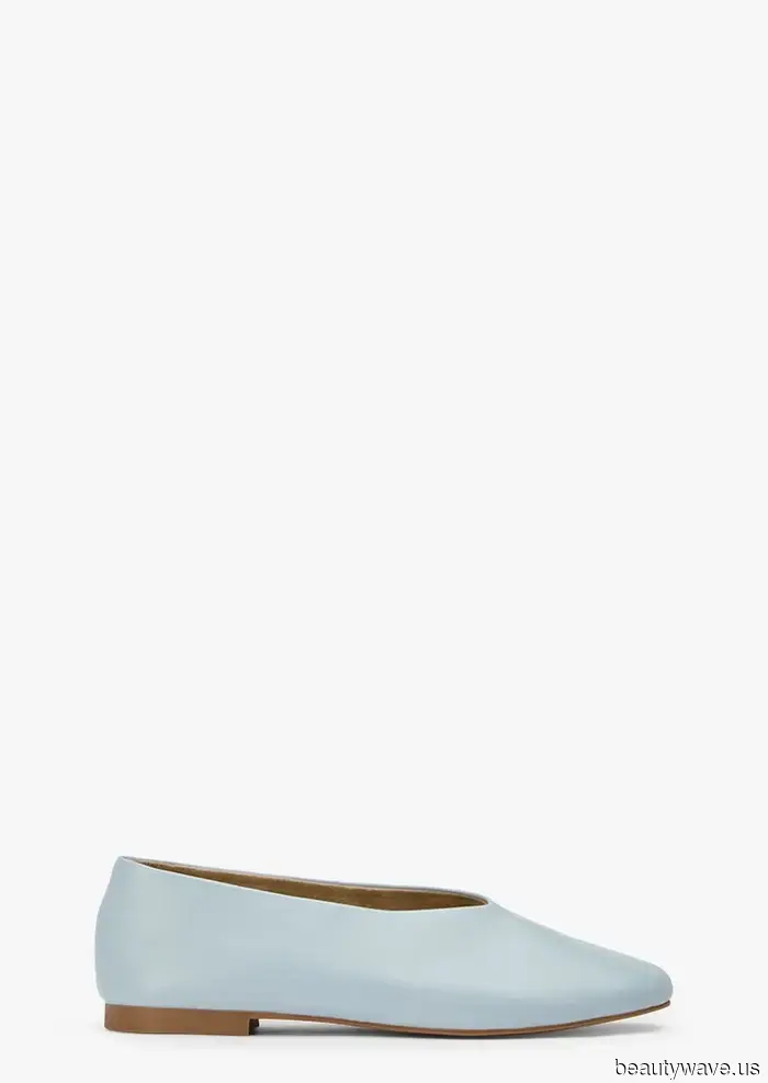 Se stai acquistando un nuovo paio di scarpe, scegli un paio in uno di questi 5 colori di tendenza.