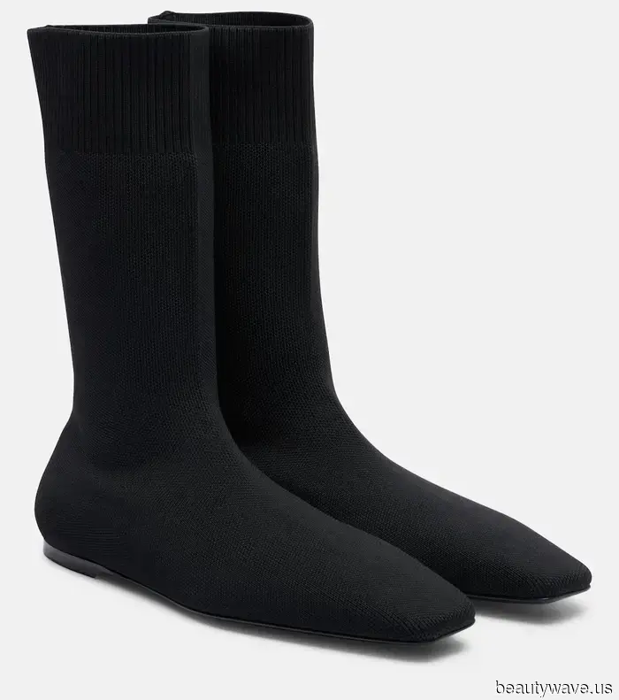 This "Ugly" Shoe Trend Has Made a Comeback Since 2016—But It's Improved This Time