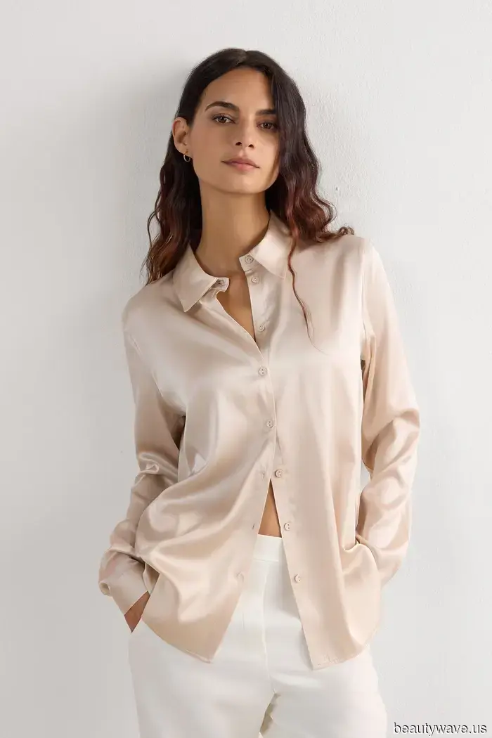 Questa tendenza della camicia in satin sembra uscita direttamente dall'era Gucci di Tom Ford&mdash;7 modi in cui le persone della moda stanno…