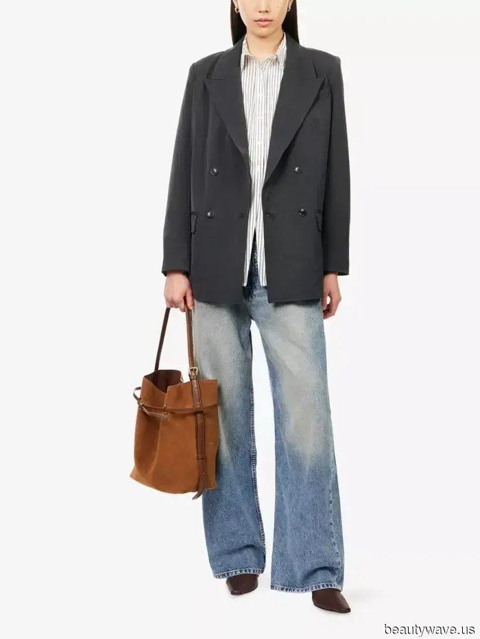 Apologies, Denim—Here are 5 Summer Blazer Trends to Watch for in 2026.