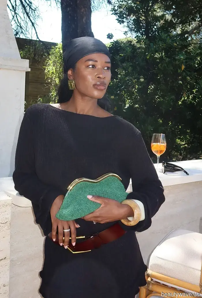 Subtle Luxury to the Left: This Summer Aesthetic Is Being Worn by Every Stylish Individual Instead.