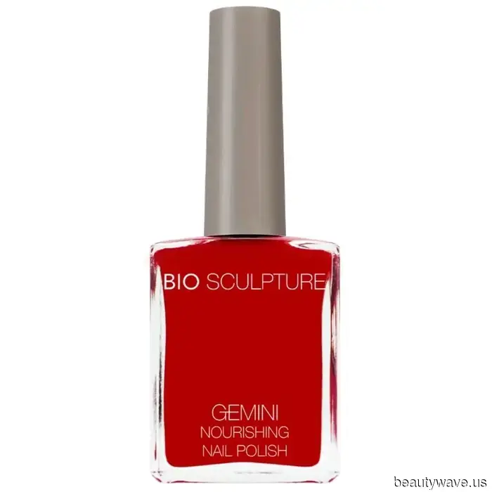 If You Can't Decide at the Salon, These 9 Timeless Nail Colors Will Always Appear Chic