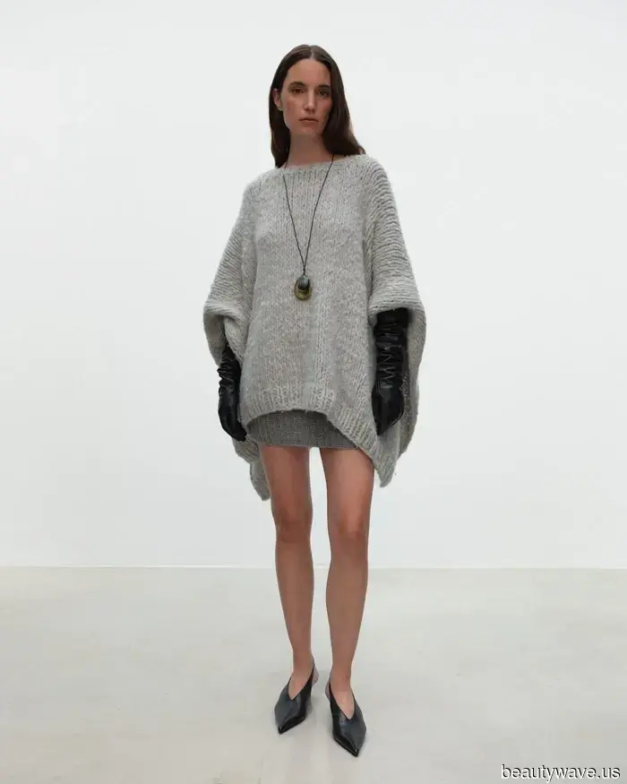 Ho appena risparmiato 1200 dollari acquistando questo maglione COS virale invece del suo riferimento di design.