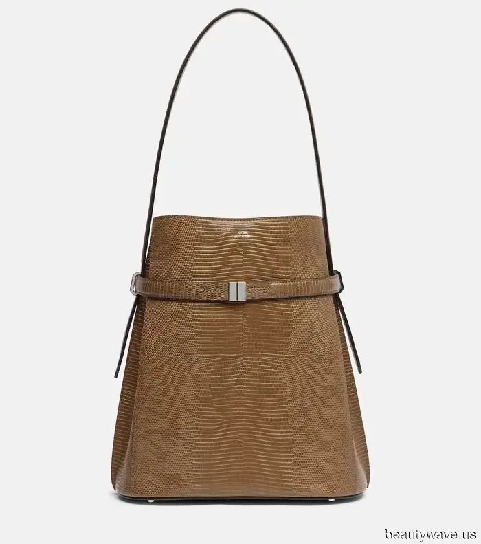 As a Shopping Director, I believe these 40 fall items will elevate the style of any closet.