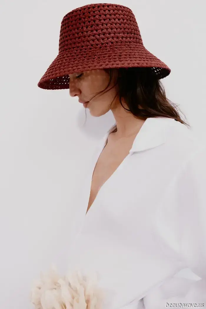 11 Items for a Stylish Capsule: What to Bring on Your Trip to Lisbon