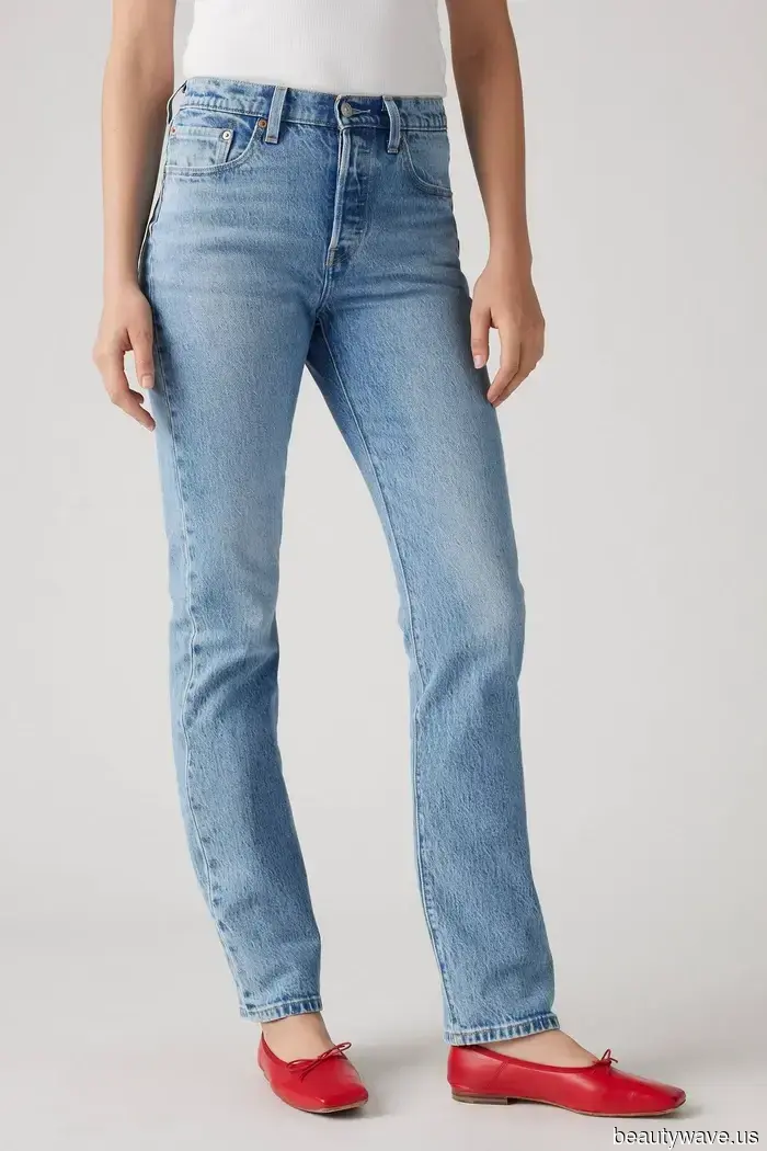 I Cover More Than 5 Miles Daily While Working in Manhattan—Here’s an Editor-Approved Guide to Fall Footwear for City Girls.