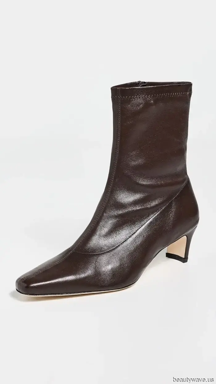 Los 5 estilos de botas que todos usarán con jeans este otoño