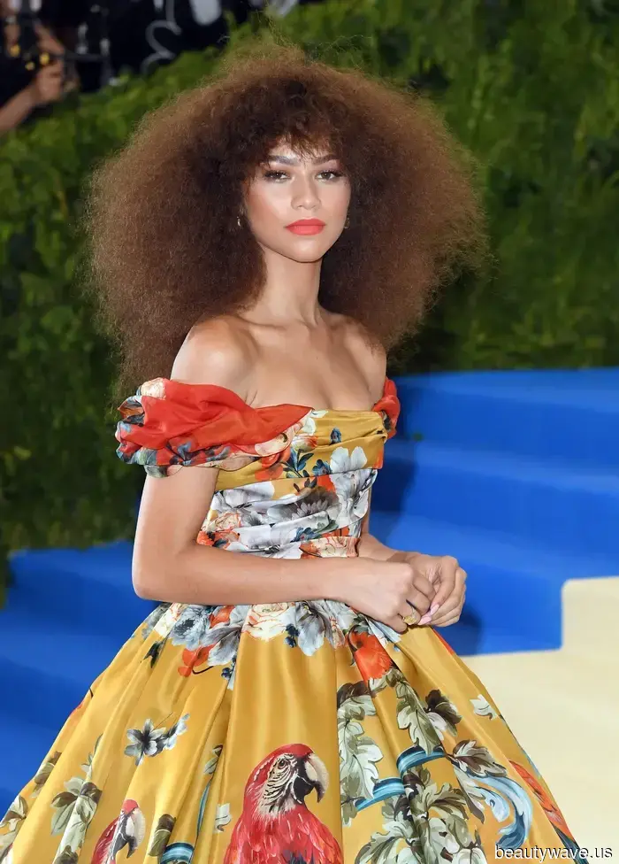 I Took a Close Look at Zendaya's Beauty Styles—Here Are the Absolute Best of All Time.