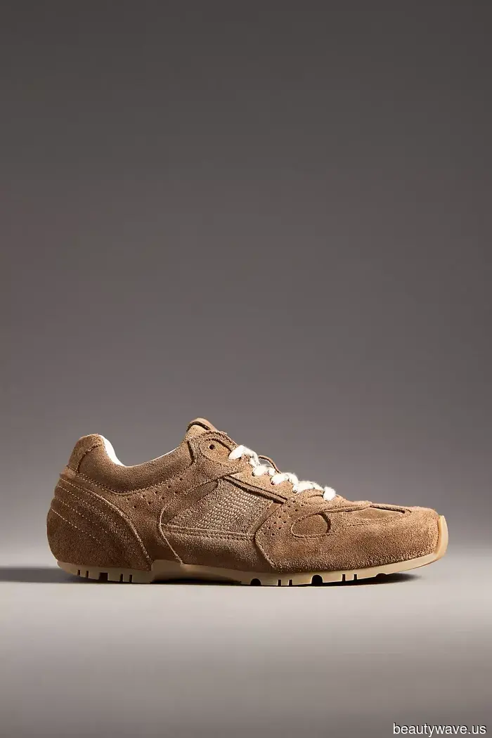 My Current Vibe Is "Autumn in London"—7 Anti-Trend Outfits That Perfectly Fit the Theme