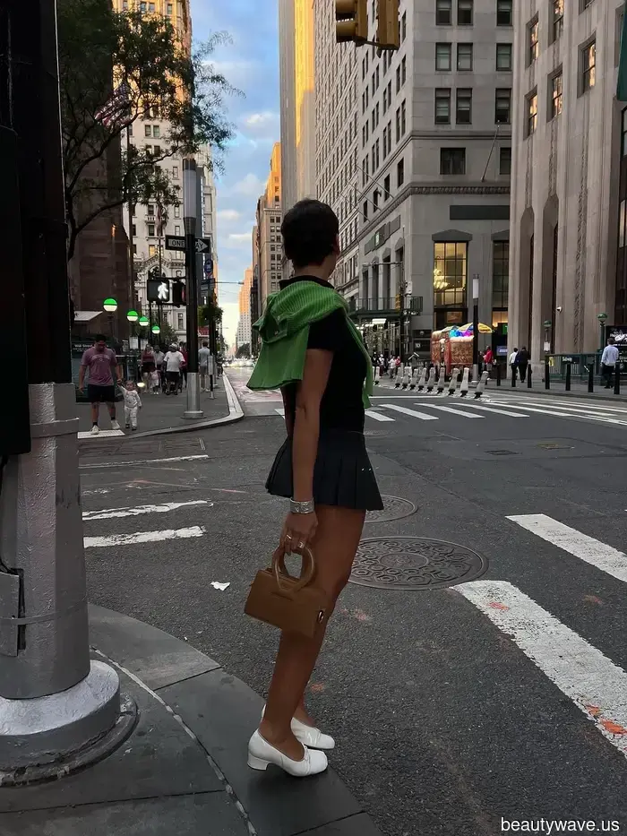 Diese 12 Herbstrock-Outfit-Kombinationen strahlen ernsthaft coole Mädchen-Energie aus.