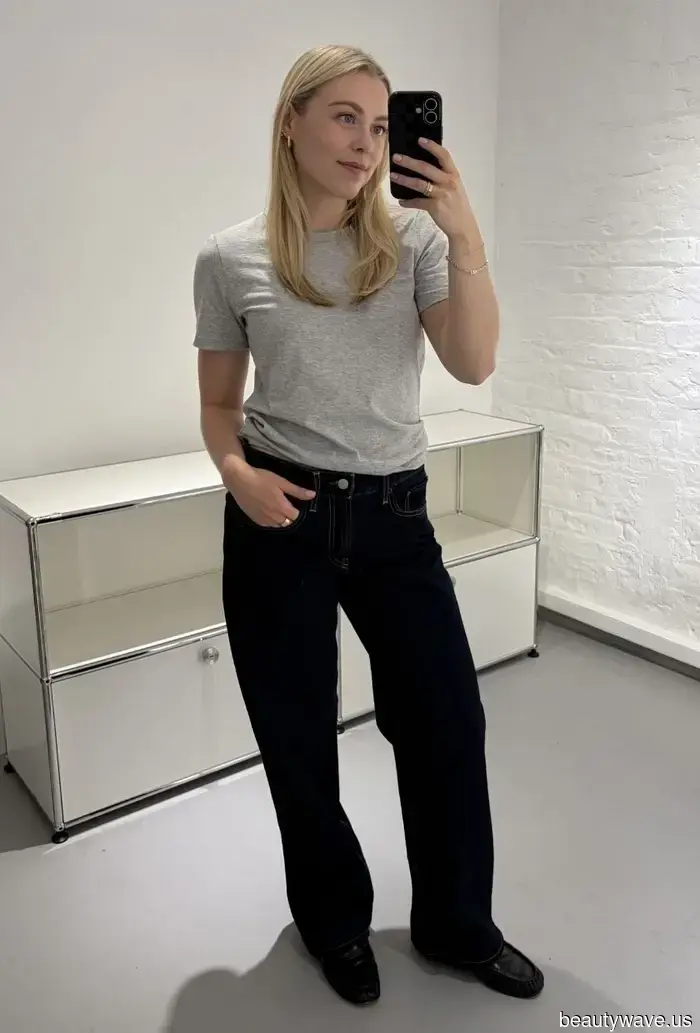 Hailey Bieber's jeans have officially arrived at Gap—believe me, they'll be sold out by next week.