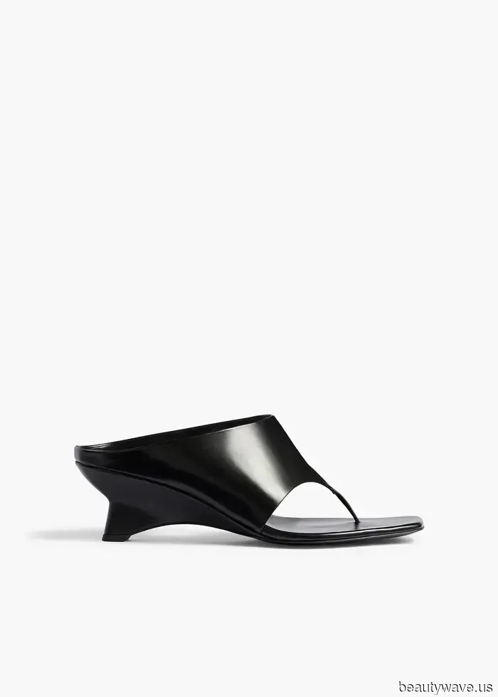 Notice: Individuals in Copenhagen Are Currently Sporting These Timeless, Anti-Trend Ensembles