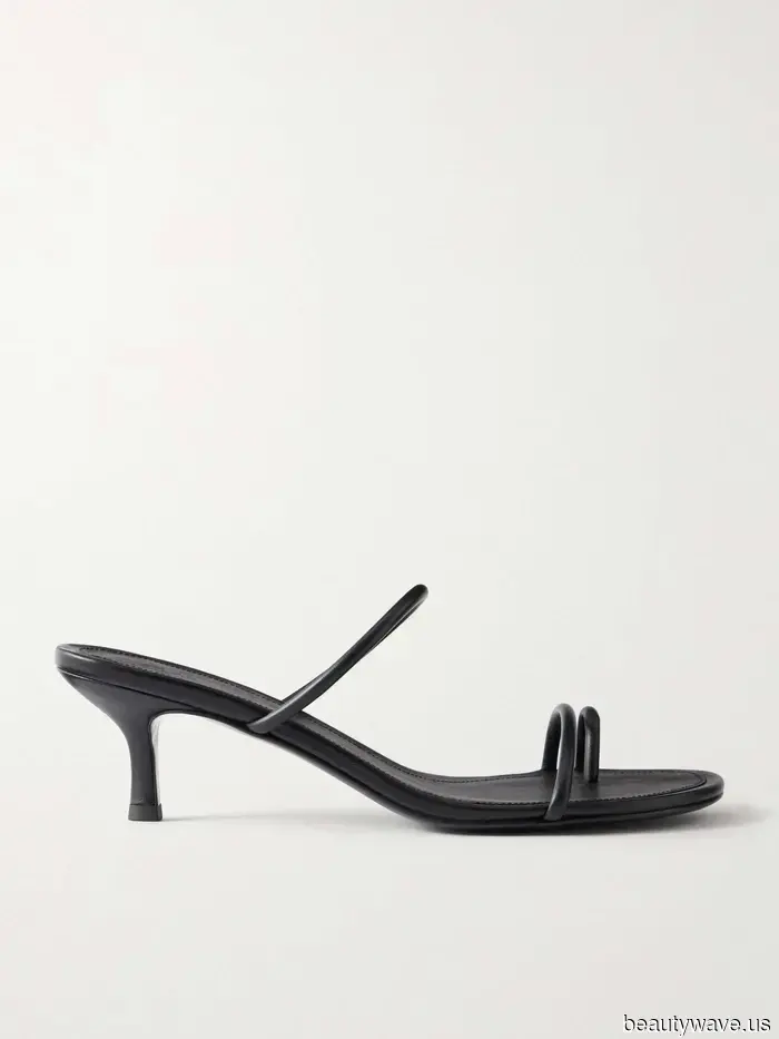 French girls have spoken—here are the 6 trendiest shoe styles to sport this summer.