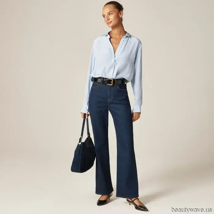 This denim wash will make you look like a fashionista this winter.