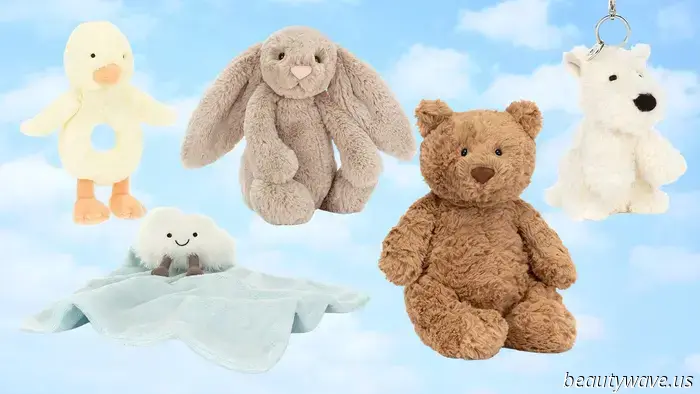 I Won't Go to a Baby Shower Without This Essential Gift