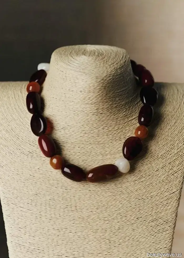 No pulseras, no broches&mdash;la tendencia de joyería llamativa que domina este verano