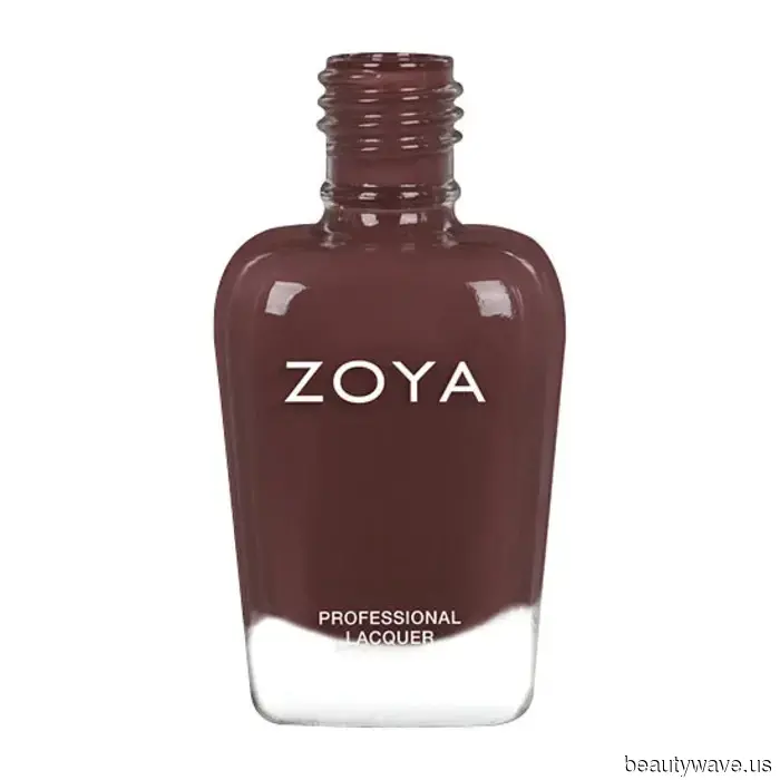 Moody, Sweet, and Luxurious-Looking—Rum Raisin Nails Are Set to Be Popular This Fall