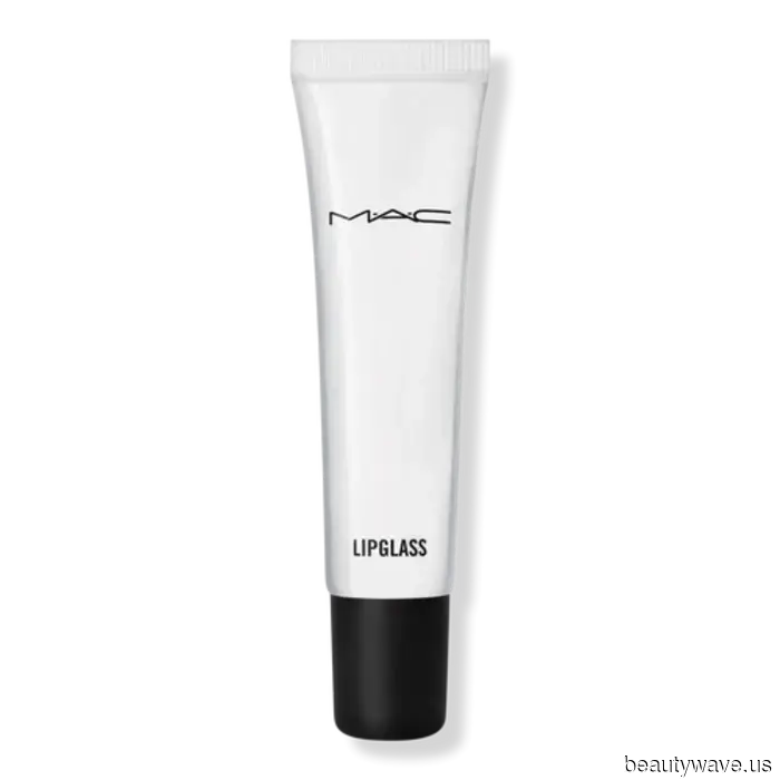 I asked 13 editors and makeup artists to share their top lip combo that consistently garners compliments.