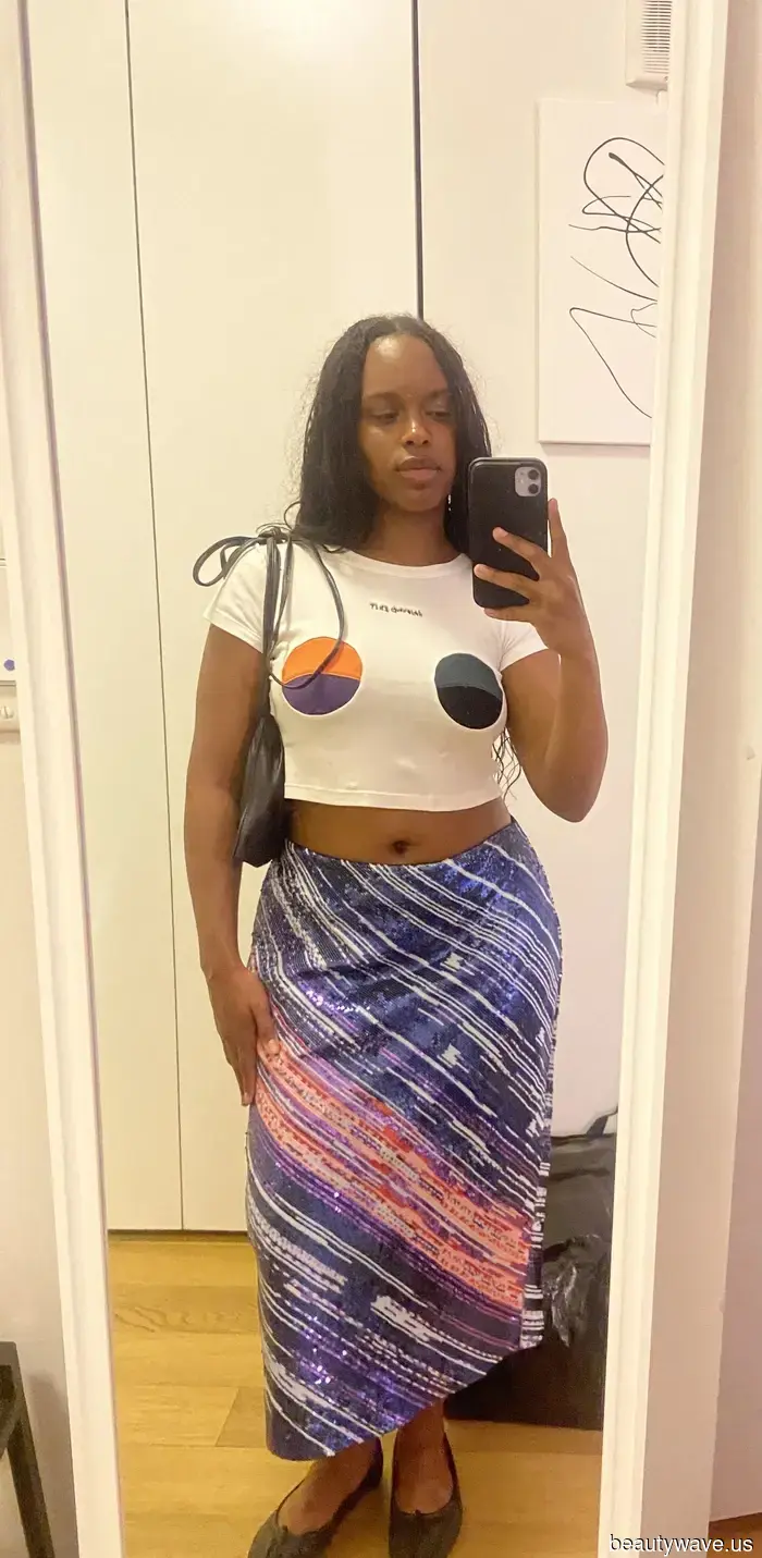 Apologies, Slip Skirts—This Is the Trend That Stylish Dressers Are Pairing With Sneakers and Flats Now.