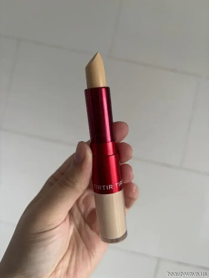 I'm Ending My Relationship with My Foundation for This More Naturally Appearing One-Step Alternative.