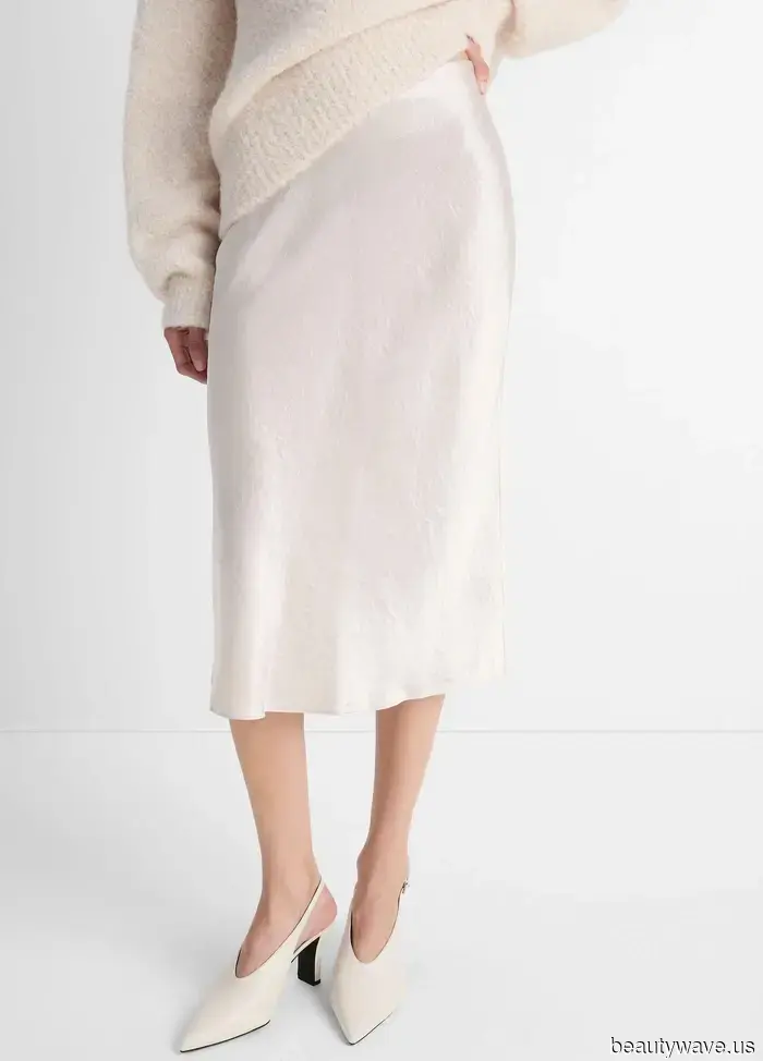 Every stylish woman is donning this "plain" yet sophisticated skirt—apologies to minis and maxis!