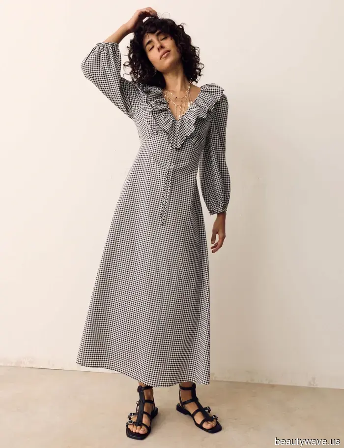 M&S Has Declared It: Here Are 5 Stylish Transitional Trends That Instantly Elevate Spring Outfits.