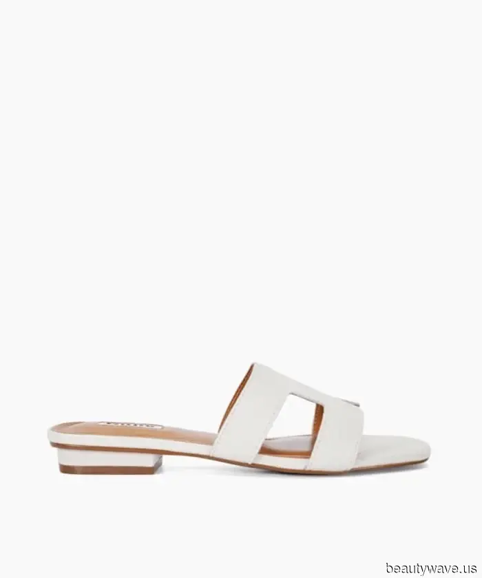 As a Fashion Editor, this is the new sandal color that I'll be sporting constantly in the summer of 2026.