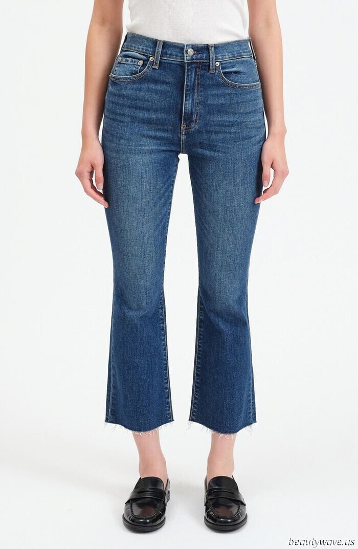 Halten Sie die Turnschuhe - das sind die eleganten Schuhe, die Pariser zu den Jeans des Sommers tragen