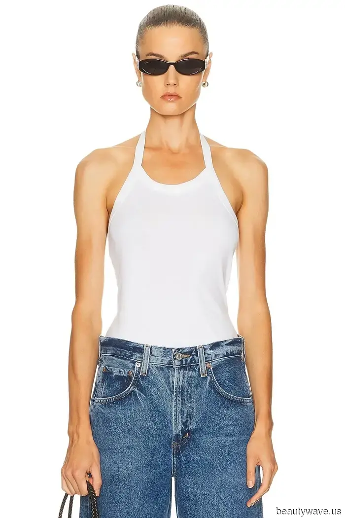 It's a Fact: Women in Paris and Los Angeles are all sporting this understated date-night ensemble.