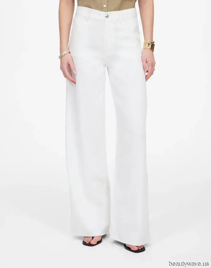 Blue jeans are perfectly fine, but for the fall, stylish individuals recognize that this debated denim trend appears more luxurious.