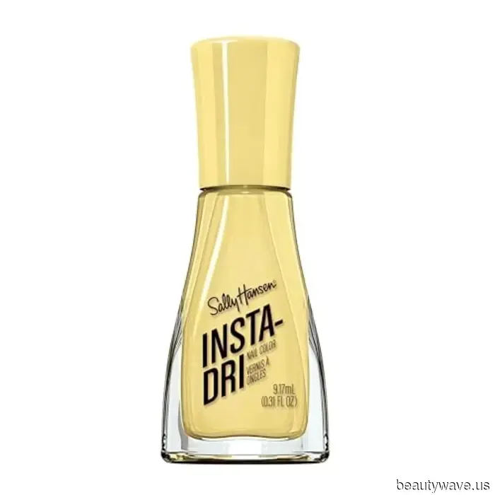 Yellow Chrome Nails Are My New Obsession—Here Are 8 Styles to Try Immediately, Ranging from Lemon Glaze to Butter French.