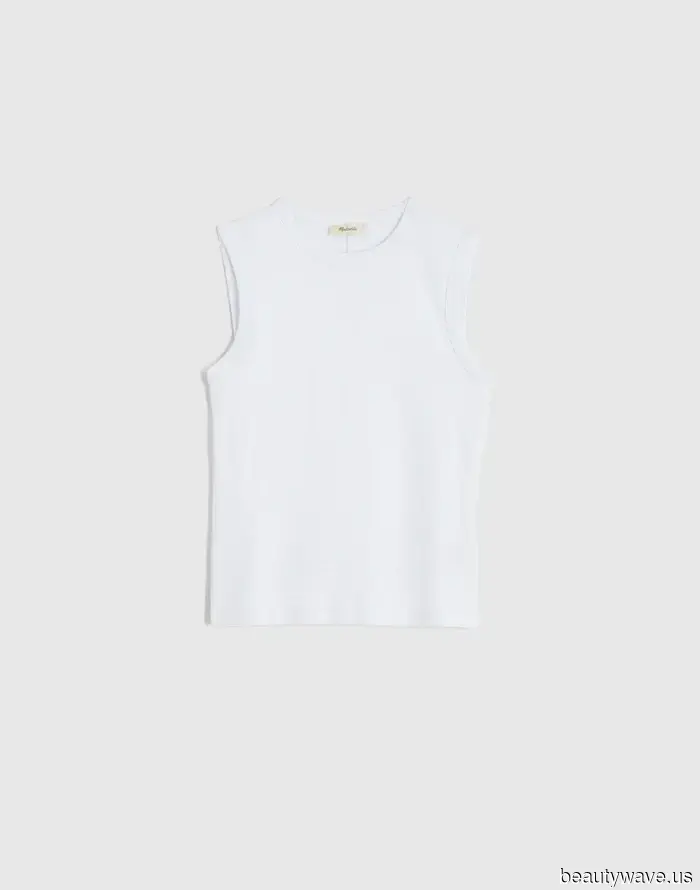 There's a specific shoe style that pairs perfectly with miniskirts, and I have visual evidence to support this.