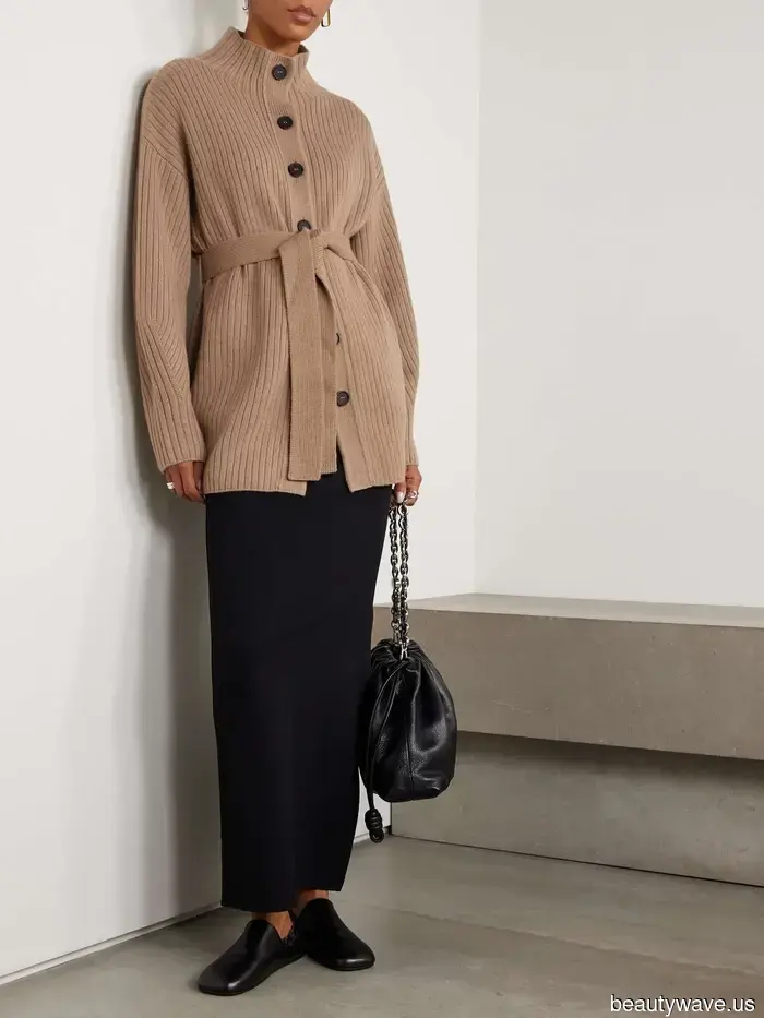 Nicht ein Rollkragenpullover, nicht ein Rundhals-Pullover: Dieser schicke Strickstil übernimmt gerade jetzt.