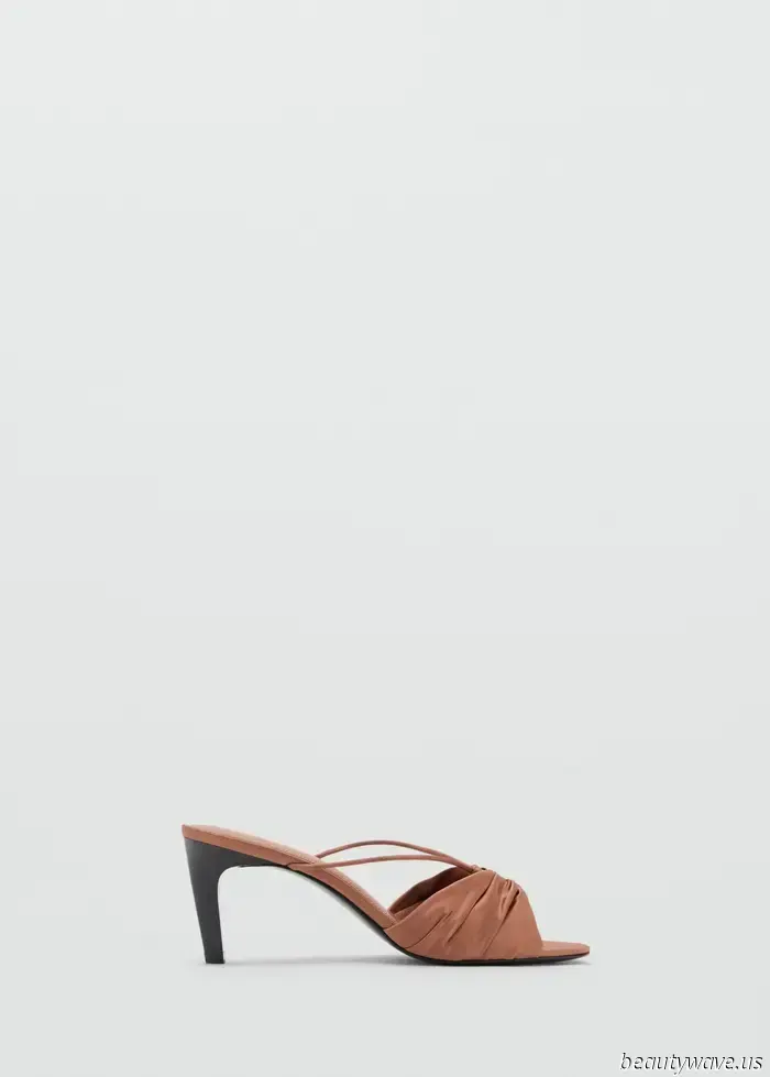 Die Week Fashion People haben flache Schuhe offiziell gegen diesen ultreschicken Schuhstil ausgetauscht