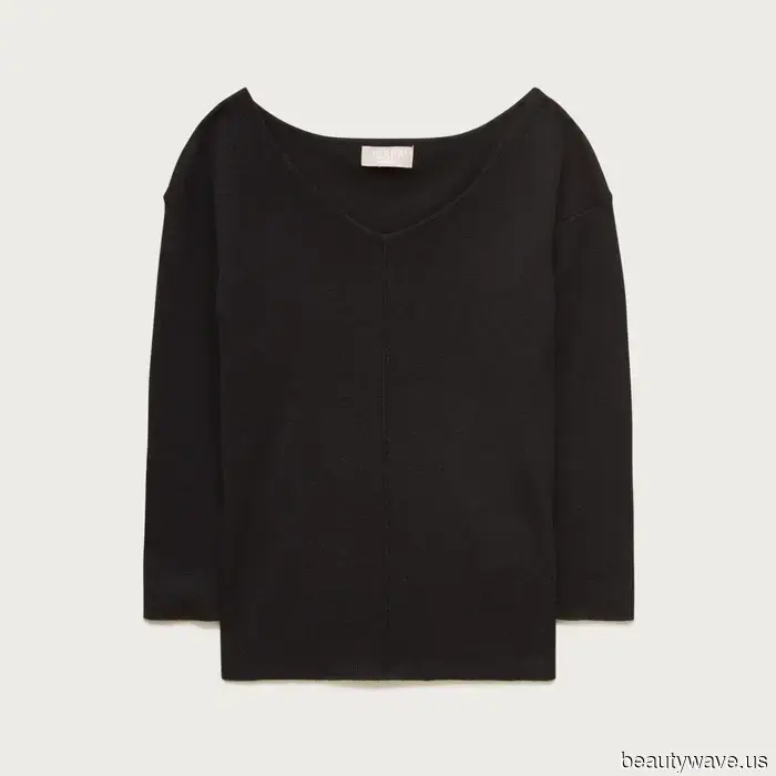 You'll Prove You're a Fashion Person When You Combine This Skirt and Shoe Trend.