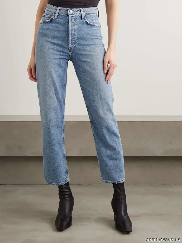 Se indosserai jeans quest'estate, ecco 5 modi approvati dalle It-Girl per abbinarli.