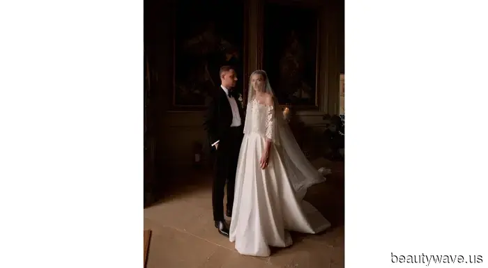 This stunning bride donned a Vera Wang gown and Manolo Blahnik shoes for her sophisticated, timeless countryside wedding.