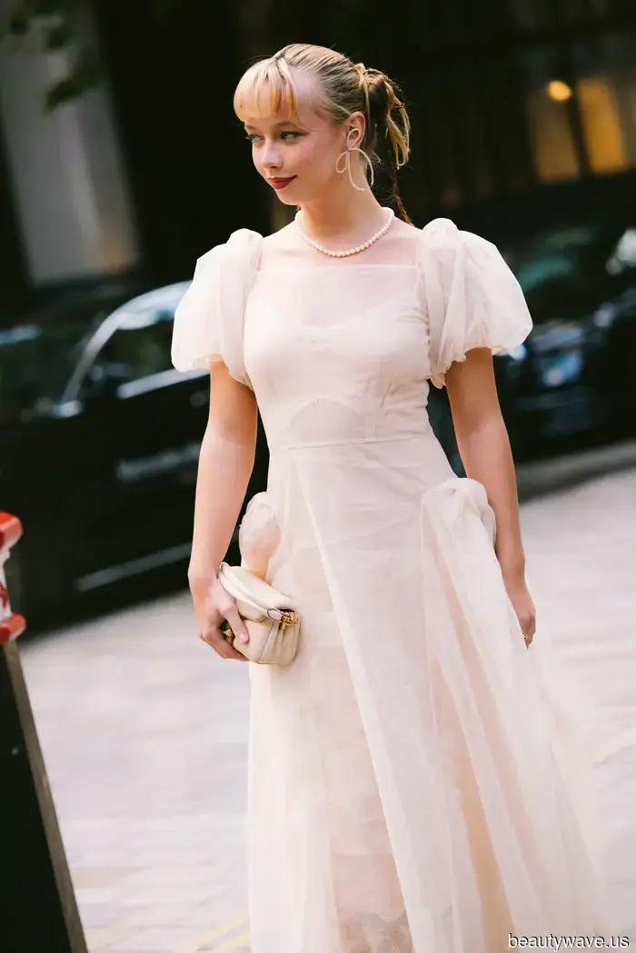 I’ve been observing street style in London—here are the 5 trends that are currently gaining popularity.