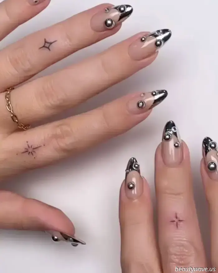Bereitet euch vor — dieser überraschend schicke Herbst‑Nageltrend kommt auf unsere minimalistischen Maniküren zu.