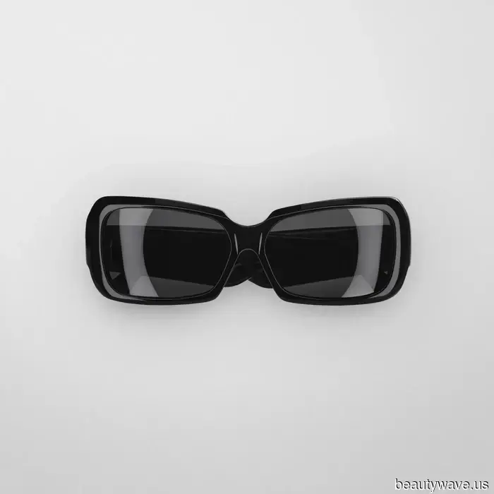 This designer and writer shops for winter during the summer—here's her philosophy on offseason shopping.