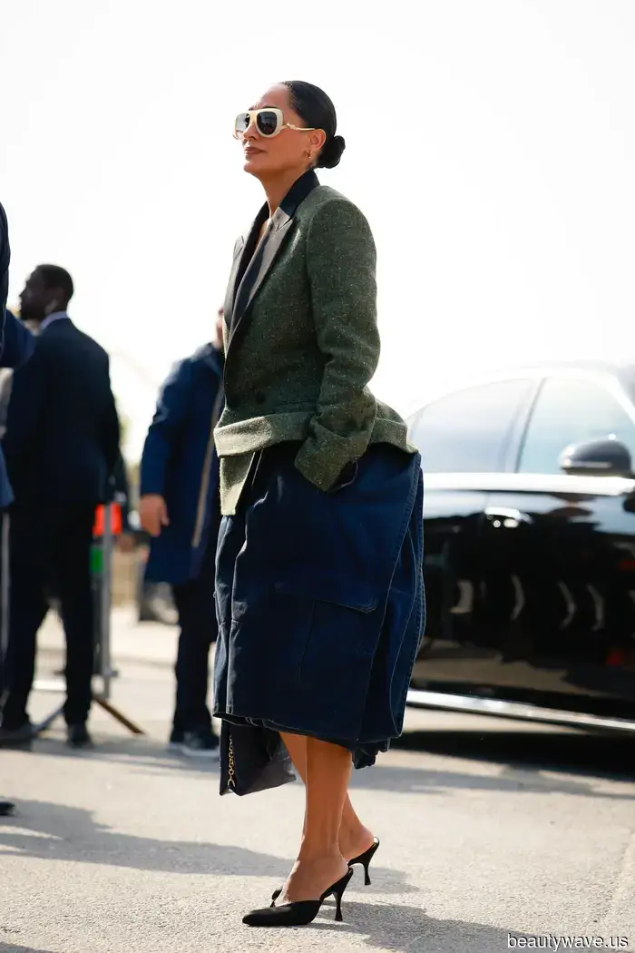 Every style icon over 50 has been consistently showcasing these 5 elegant autumn trends for 2025.