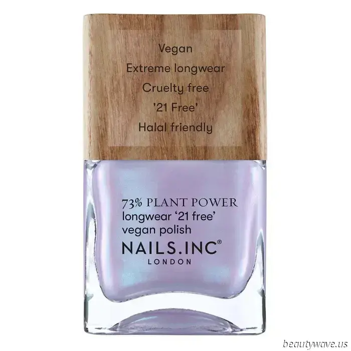 I have always been loyal to a classic pink pedicure, but then I found this timeless color instead.