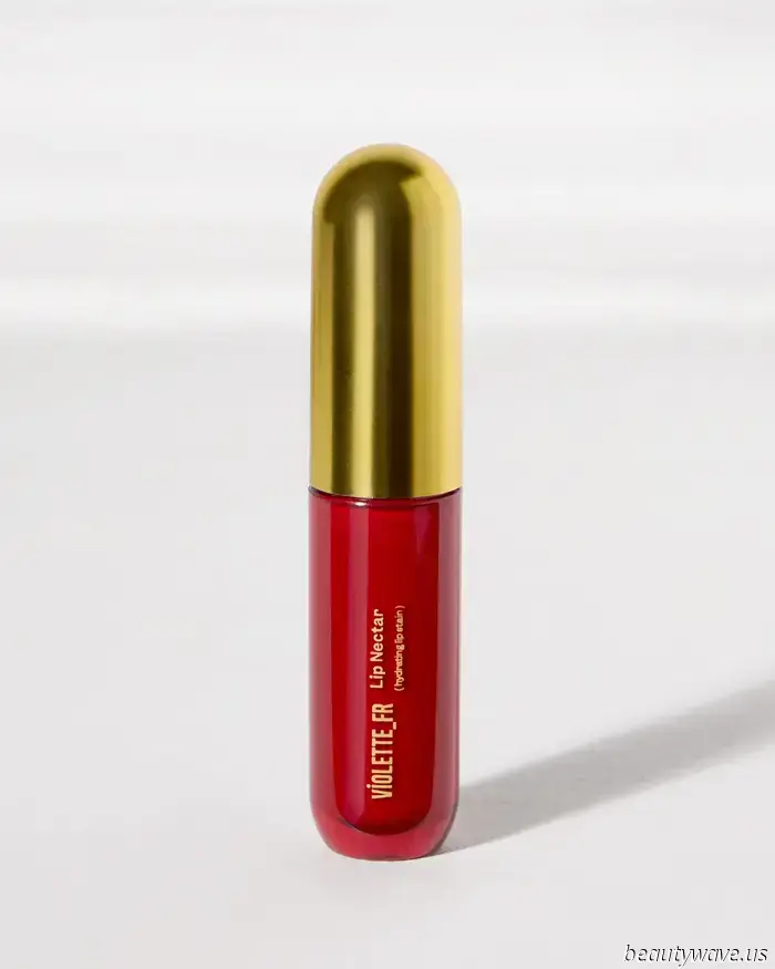 This Lip Stain Is the French-Girl Beauty Item I’ve Been Lacking.