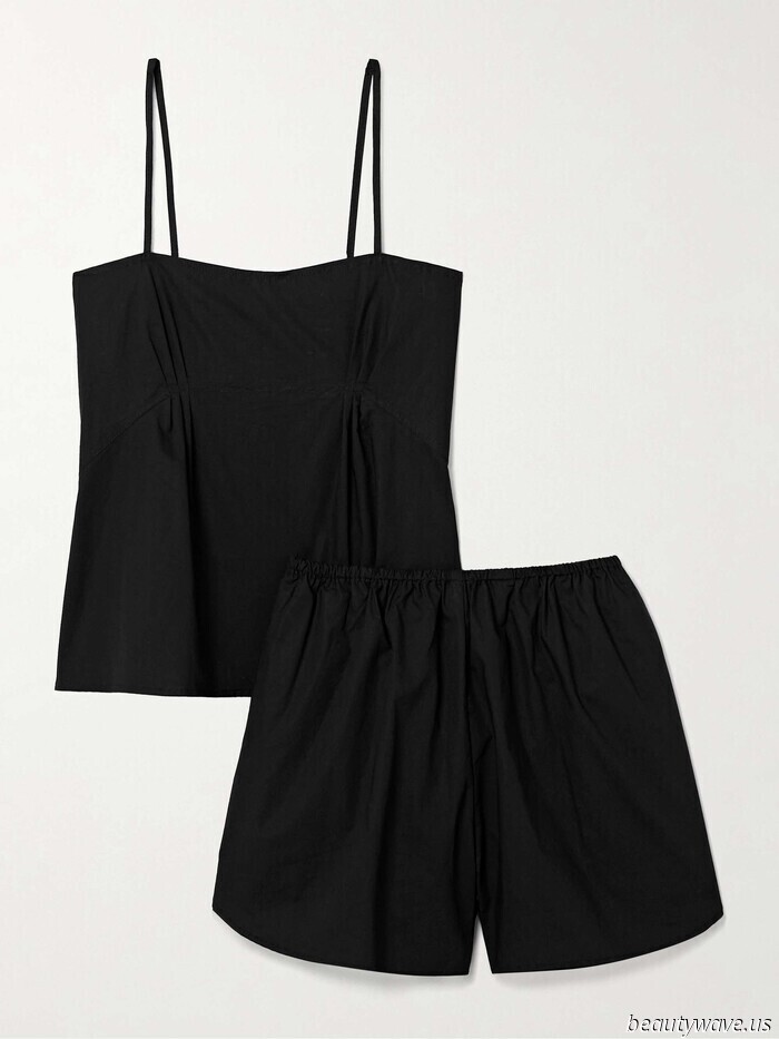 Not Ruffle, Not Lace—The Stylish Top Trend That Appeals to Both Minimalists and Those With Classic Tastes.