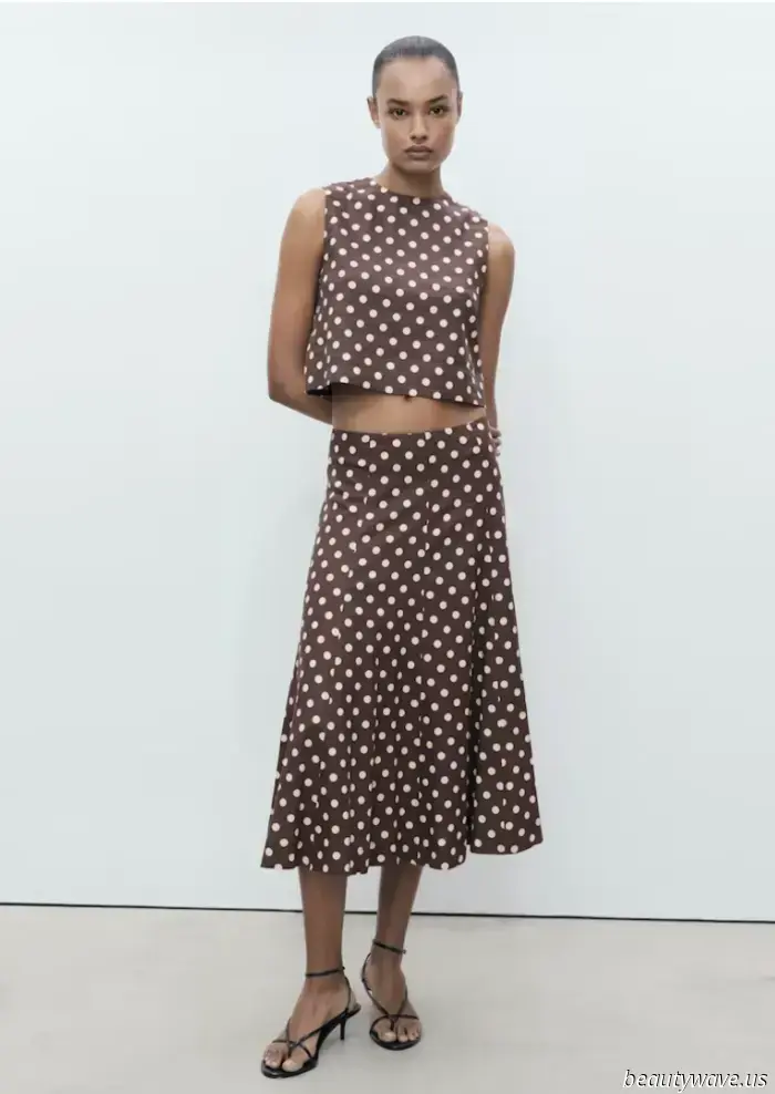 I believed polka-dot dresses were the best, until I tried on this stylish alternative.