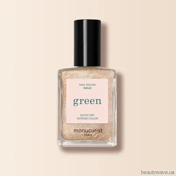 Only the Most Sophisticated Individuals Will Adorn These 13 Christmas Nail Designs.